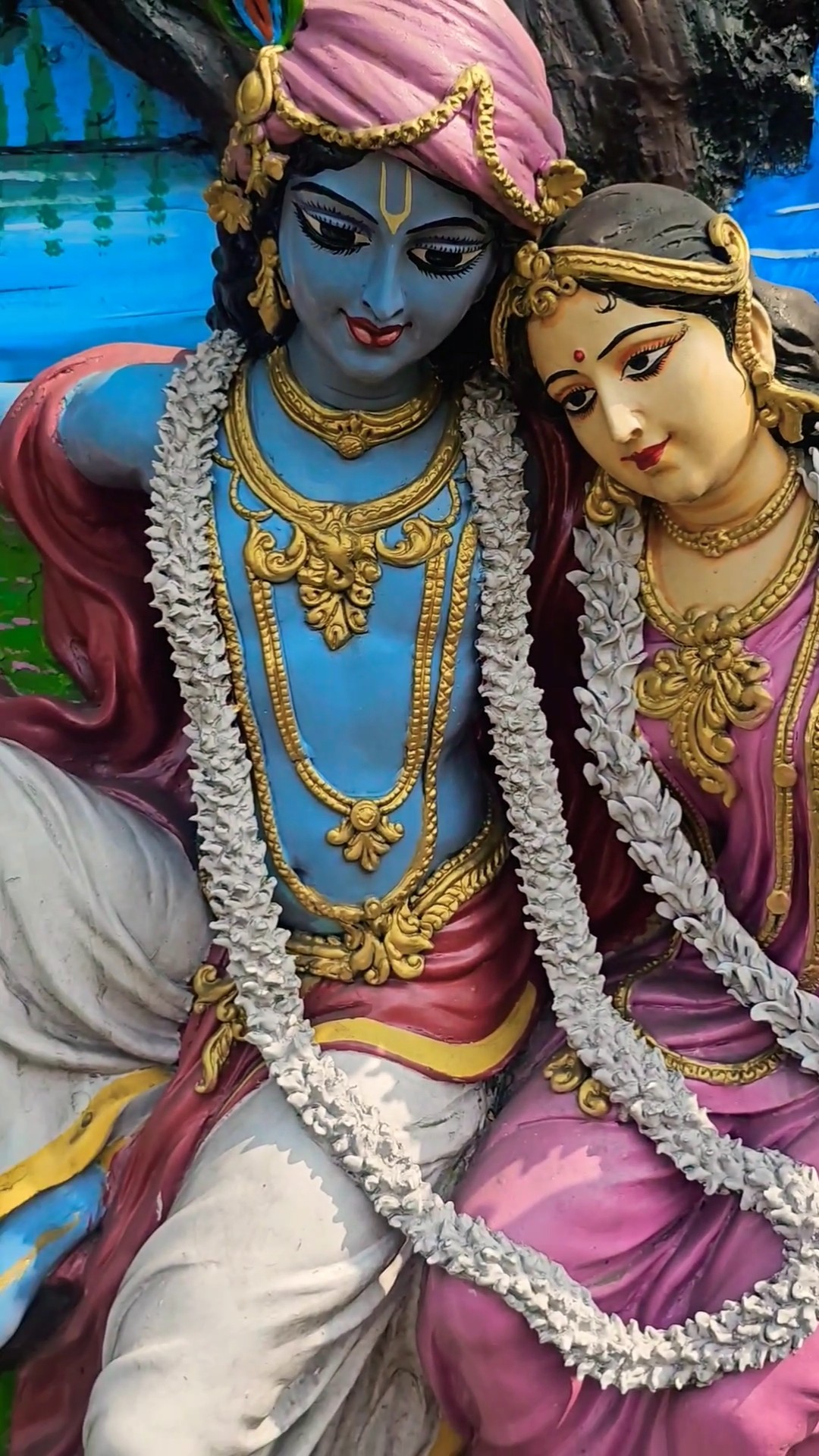 Mujhe Apne Hi Rang Me Rang Le #youtubeshort #harekrishna #viralvideo